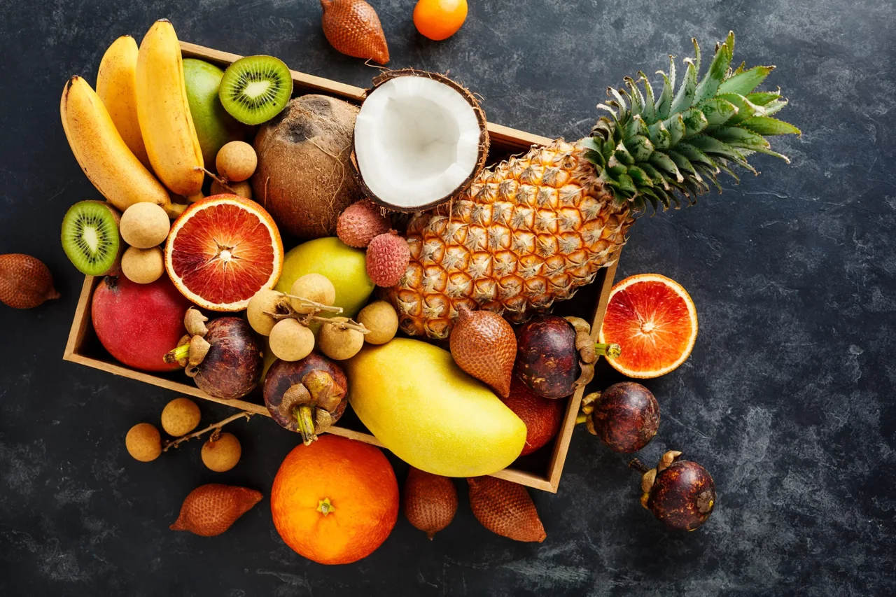Questo frutto tropicale aiuta fegato e intestino: ecco qual è Questo frutto tropicale aiuta fegato e intestino: ecco qual è