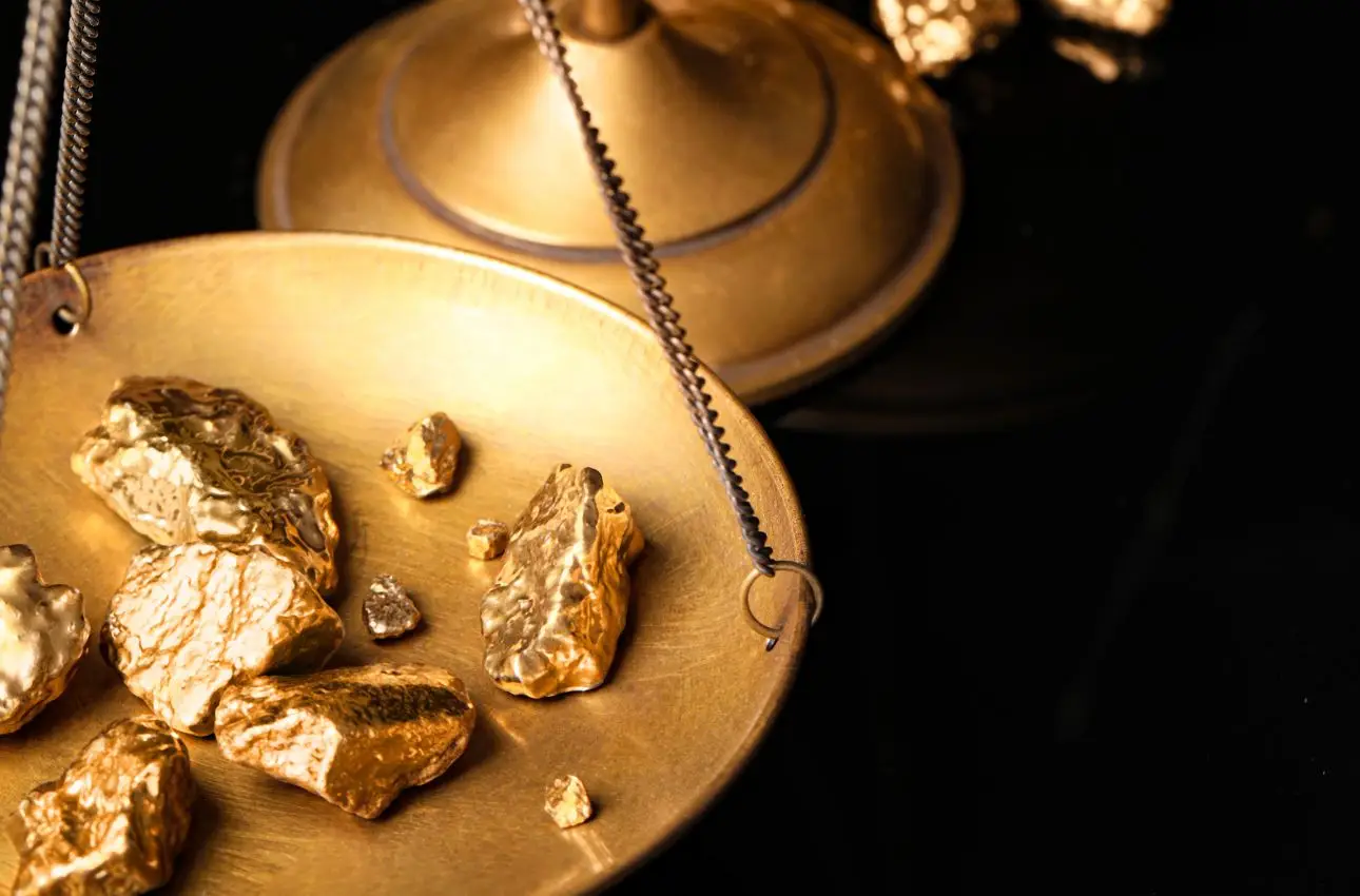 Nuove tendenze nell’investimento: conviene davvero accumulare oro fisico oggi? Nuove tendenze nell’investimento: conviene davvero accumulare oro fisico oggi?