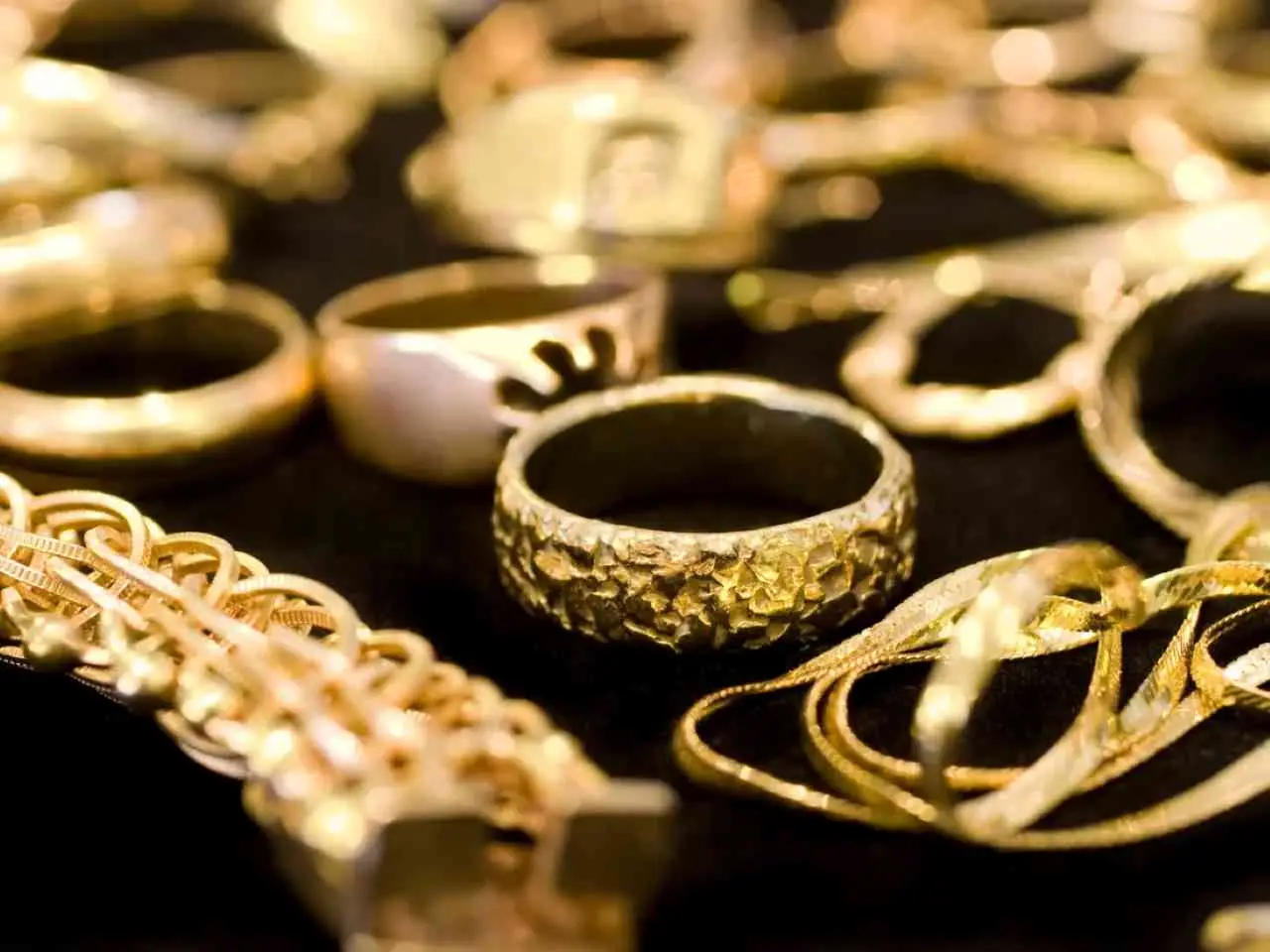 La domanda globale di oro: perché il prezzo potrebbe variare nei prossimi mesi La domanda globale di oro: perché il prezzo potrebbe variare nei prossimi mesi
