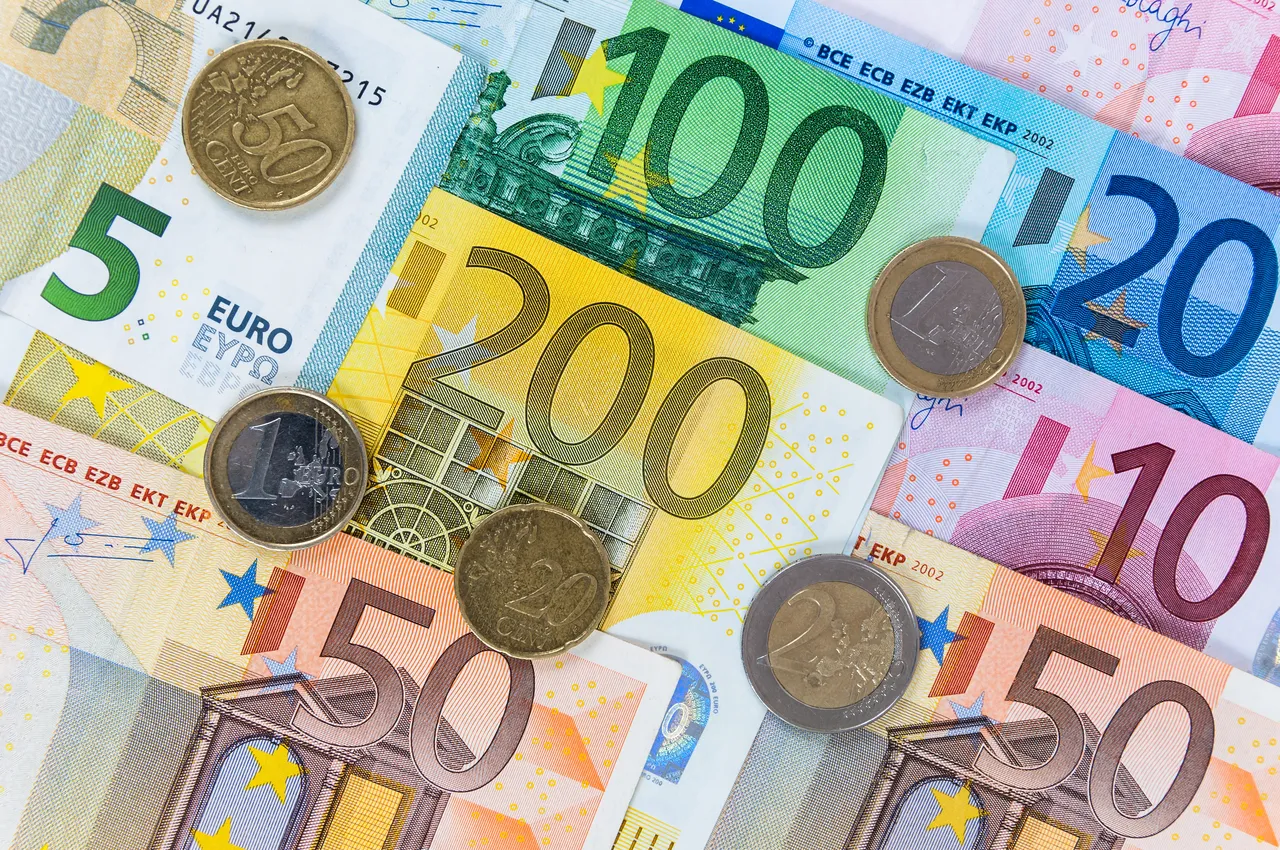 Nuove date ufficiali per i rimborsi fiscali: controlla subito la tua posizione