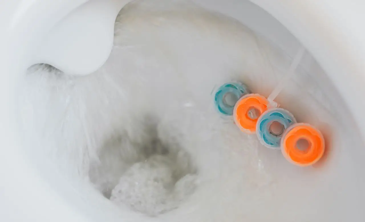 Bagno sempre profumato anche senza diffusori: il metodo semplice e duraturo Bagno sempre profumato anche senza diffusori: il metodo semplice e duraturo