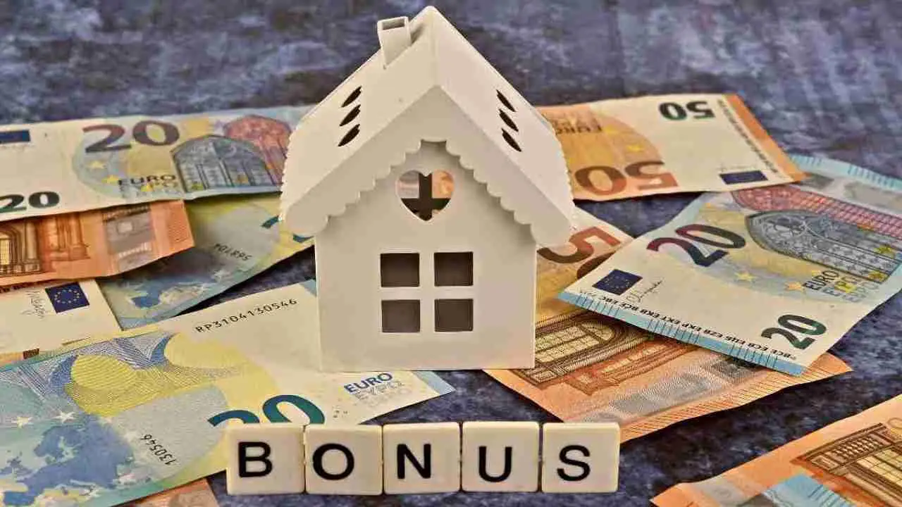 Bonus di 8.000 € per sostituire stufa o camino: guida aggiornata alle richieste di giugno 2025 Bonus di 8.000 € per sostituire stufa o camino: guida aggiornata alle richieste di giugno 2025