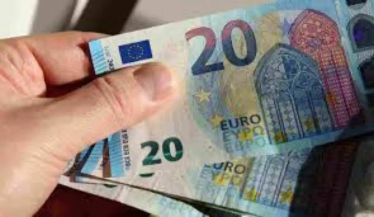 Il trucco per avere 20 euro in più al mese sul conto Il trucco per avere 20 euro in più al mese sul conto