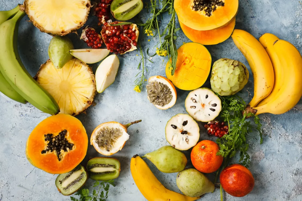 Questo frutto tropicale aiuta fegato e intestino: ecco qual è Questo frutto tropicale aiuta fegato e intestino: ecco qual è