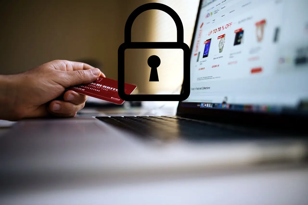 Sicurezza a portata di click: interrompi il monitoraggio delle posizioni preferite Sicurezza a portata di click: interrompi il monitoraggio delle posizioni preferite